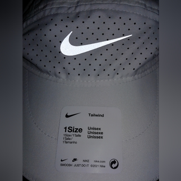 NWT Nike AeroBill Dri-Fit Tailwind Elite Reflective Running tennis Hat Cap OS - Picture 8 of 8